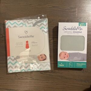 SwaddleMe Baby Swaddles (1- small/medium and 1- large)